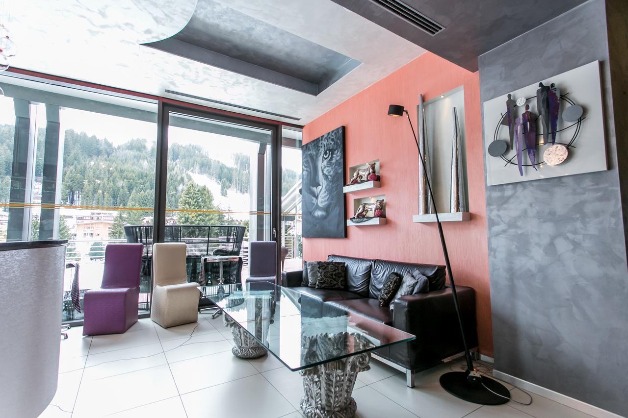Design Oberosler Hotel Мадонна-ді-Кампільйо Екстер'єр фото